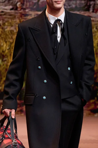 Look 152
